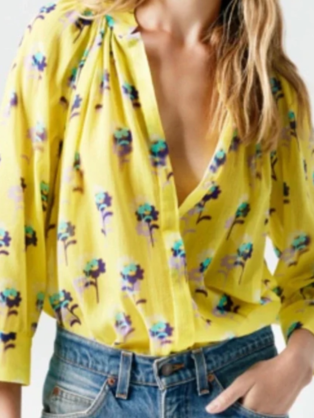 Smythe Gathered Blouse in Floral Print- like new